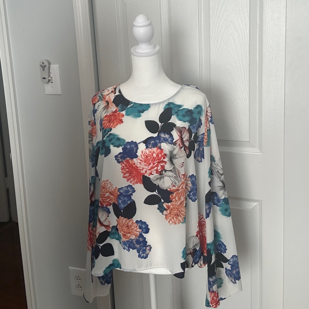 Tahari Woman Pink and Blue Boxy Blouse
